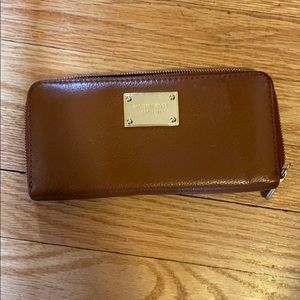 Michael Kors billfold